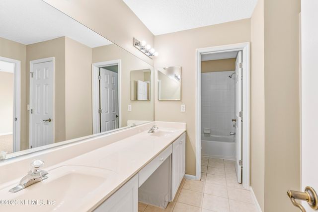 1896 BLUEBONNET Way, Fleming Island, FL 32003