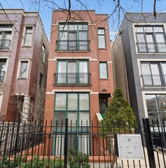 1025 N Hermitage Avenue 3, Chicago, IL 60622