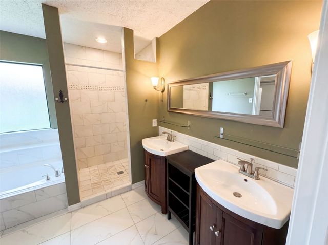 6712 Coach House Lane, Plano, TX 75023