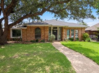 6712 Coach House Lane, Plano, TX 75023