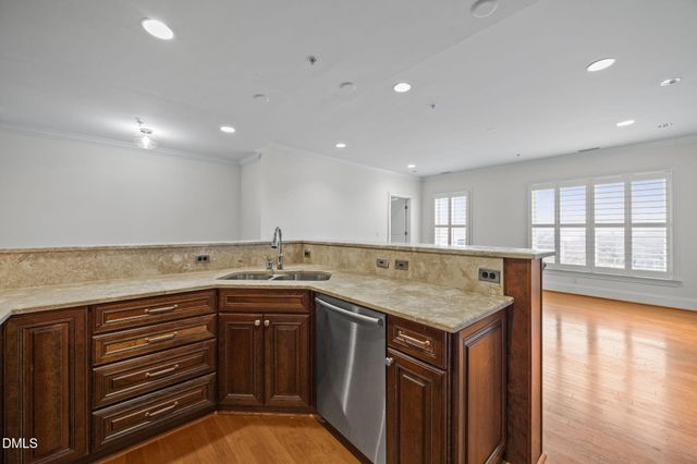 710 Independence Place 508, Raleigh, NC 27603