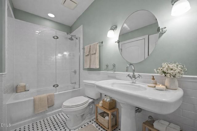 710 Independence Place 508, Raleigh, NC 27603