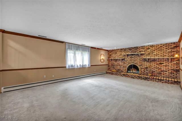 14985 Camden Circle, Strongsville, OH 44136