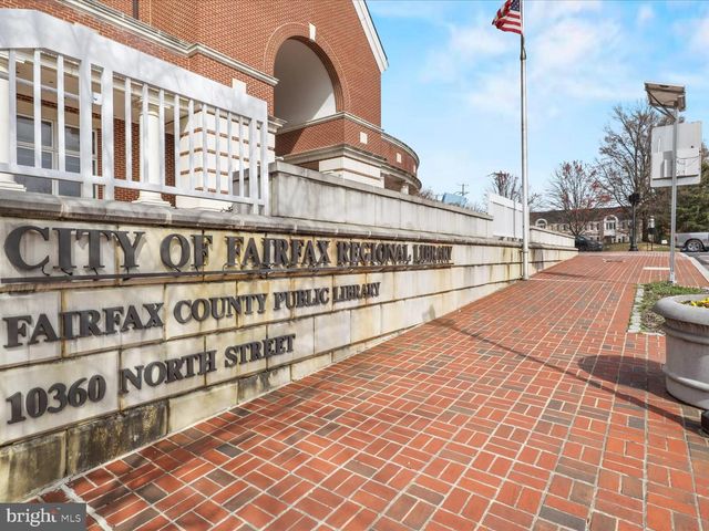10090 COVER PL, Fairfax, VA 22030