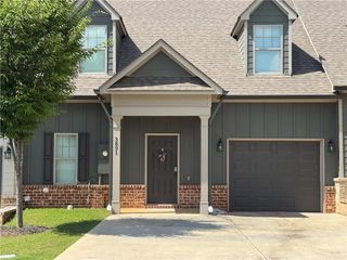 3891 Valley View Ct., Gainesville, GA 30501