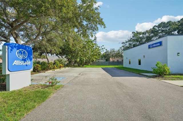 3209 30TH AVENUE S, St Petersburg, FL 33712