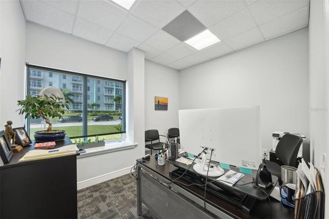 3209 30TH AVENUE S, St Petersburg, FL 33712