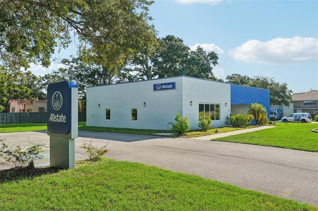 3209 30TH AVENUE S, St Petersburg, FL 33712