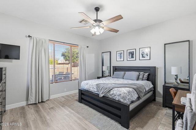 6036 E ROLAND Street, Mesa, AZ 85215