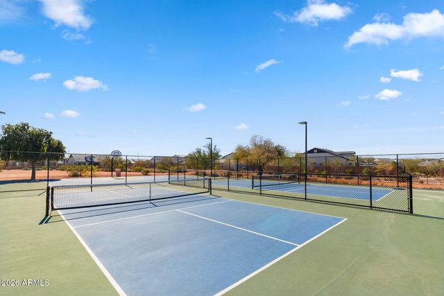 6036 E ROLAND Street, Mesa, AZ 85215