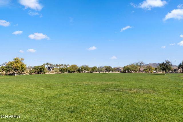 6036 E ROLAND Street, Mesa, AZ 85215