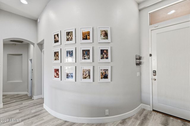 6036 E ROLAND Street, Mesa, AZ 85215