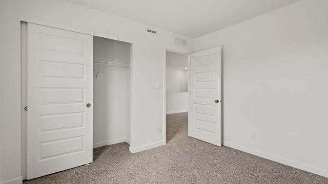 602 Adirondack Drive, Joliet, IL 60436