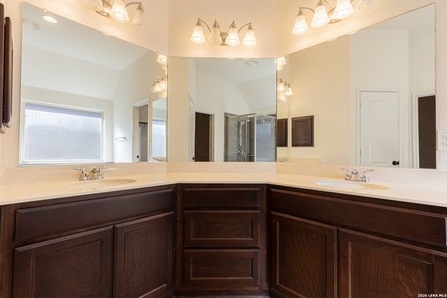 2133 RANGE RD, Seguin, TX 78155