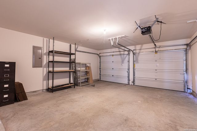 2133 RANGE RD, Seguin, TX 78155