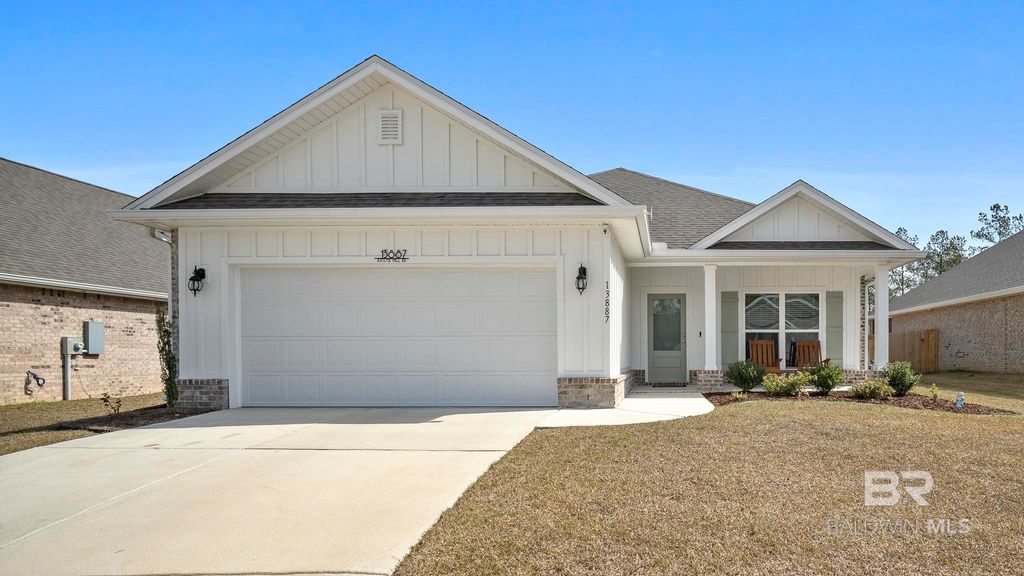 13887 Antler Hill Road, Spanish Fort, AL 36527