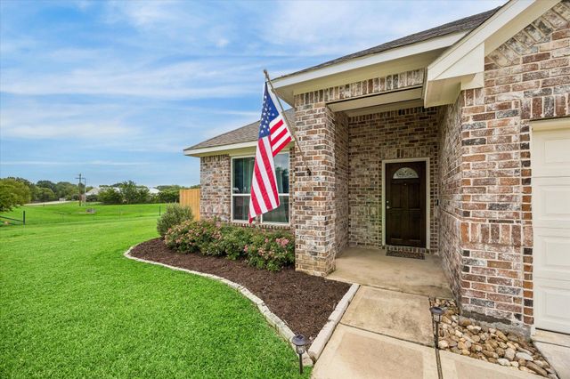 1401 Timber Oaks DR, Brenham, TX 77833