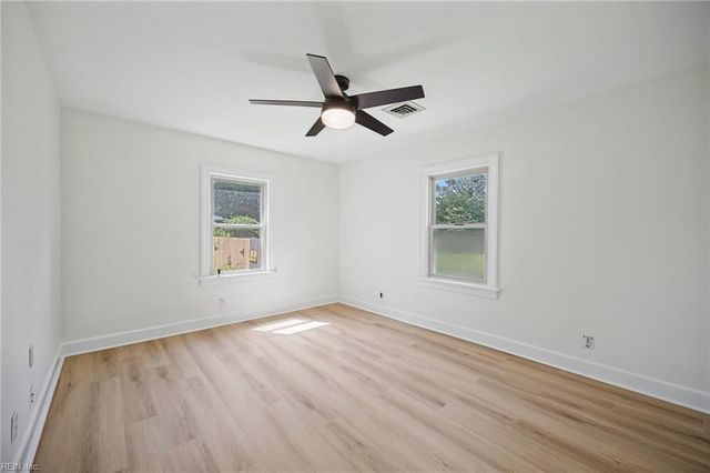 4000 Coffman BLVD, Chesapeake, VA 23321