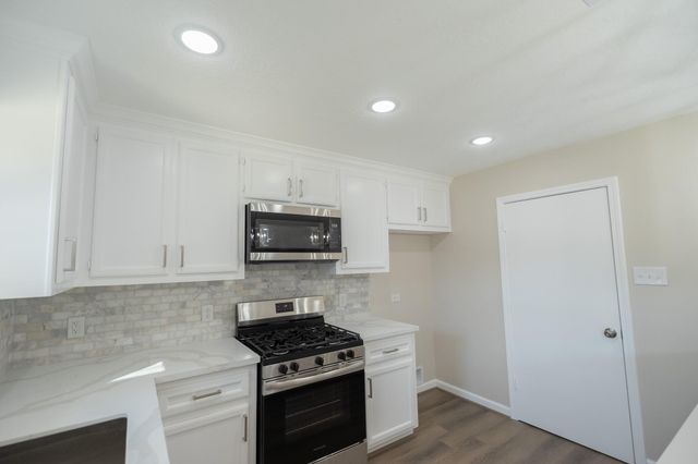 2902 Mulberry Lane, Pasadena, TX 77502