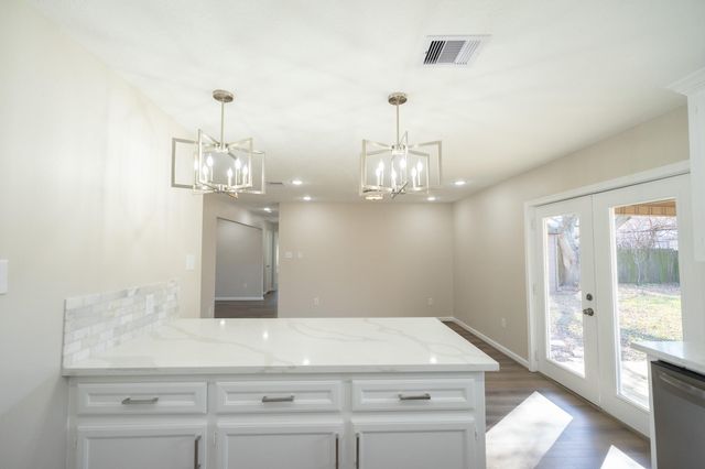 2902 Mulberry Lane, Pasadena, TX 77502