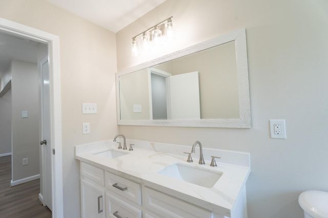 2902 Mulberry Lane, Pasadena, TX 77502