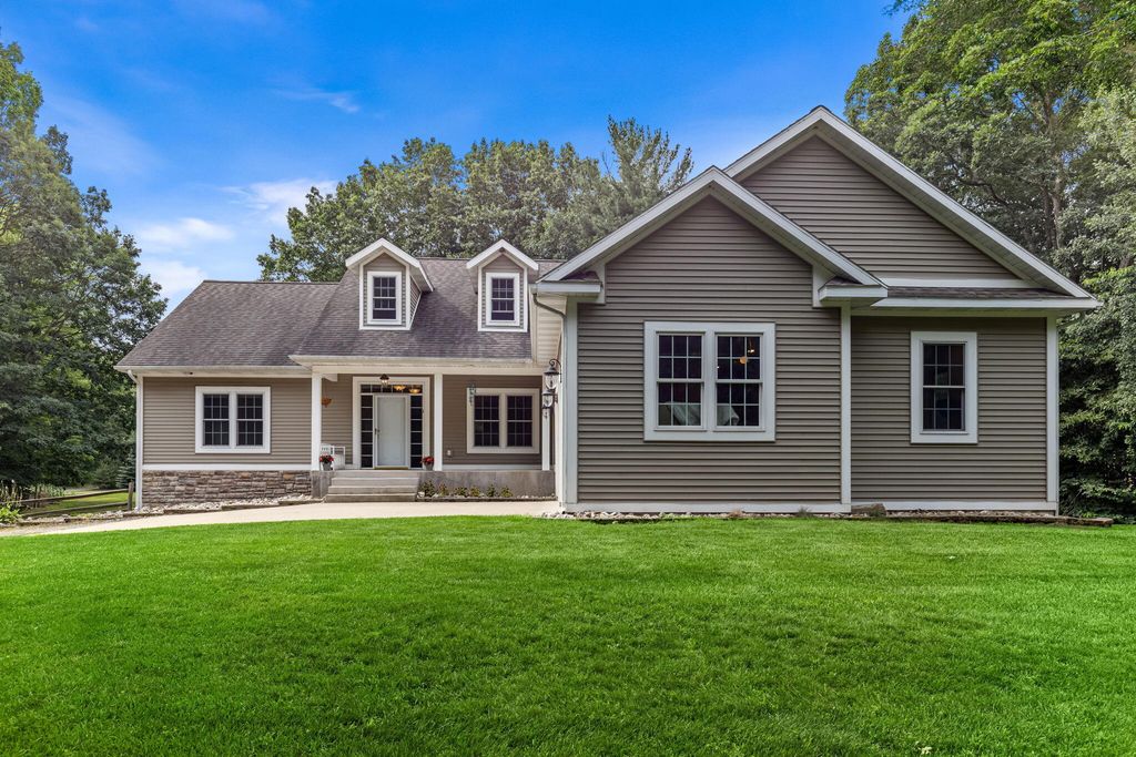 11981 Morel Road, Grand Haven, MI 49417