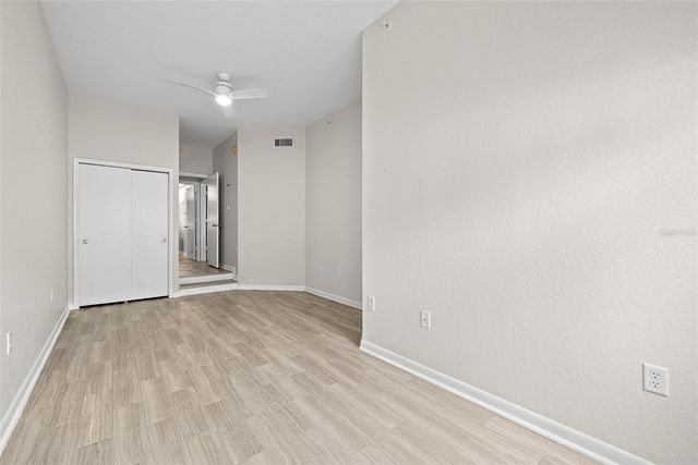 2402 W AZEELE STREET 431, Tampa, FL 33609