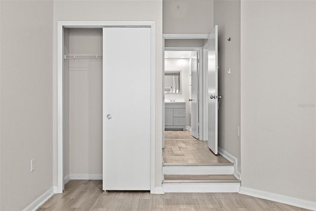 2402 W AZEELE STREET 431, Tampa, FL 33609