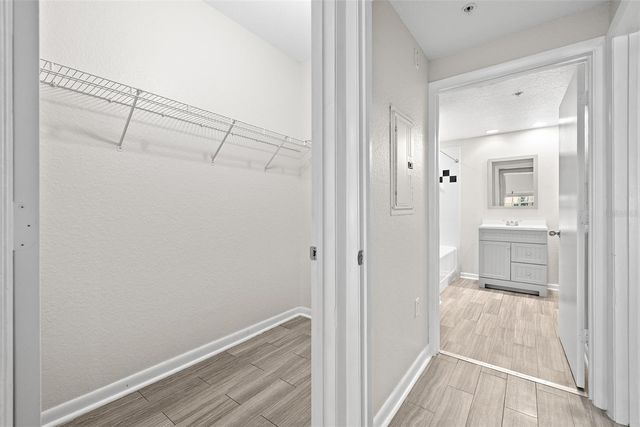 2402 W AZEELE STREET 431, Tampa, FL 33609