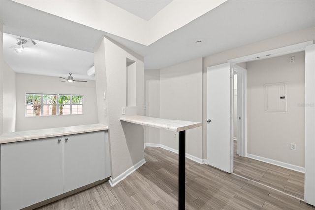 2402 W AZEELE STREET 431, Tampa, FL 33609