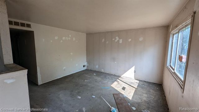 14025 Dacosta Street, Detroit, MI 48223