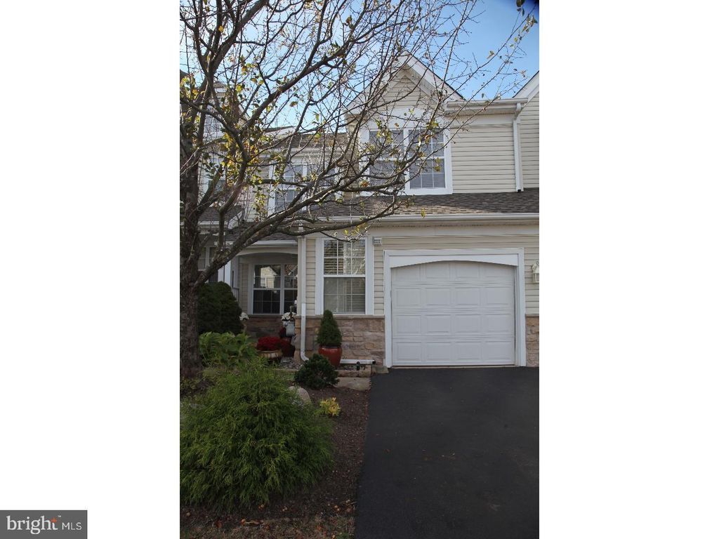 1620 ROCKCRESS DR, Jamison, PA 18929