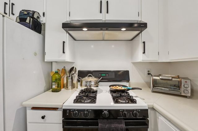 355 Parkview Terrace G1, Vallejo, CA 94589