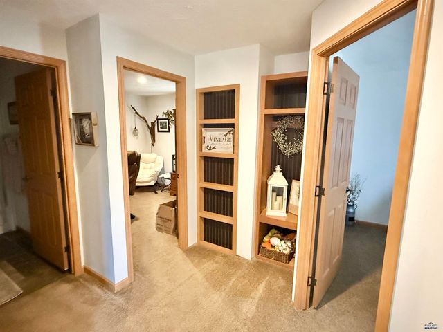 1224 FOOTHILL DR, Spearfish, SD 57783