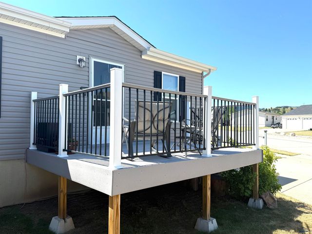 1224 FOOTHILL DR, Spearfish, SD 57783