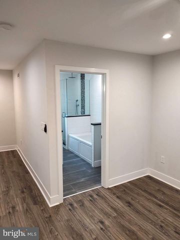 230 WENDOVER ST, Philadelphia, PA 19128
