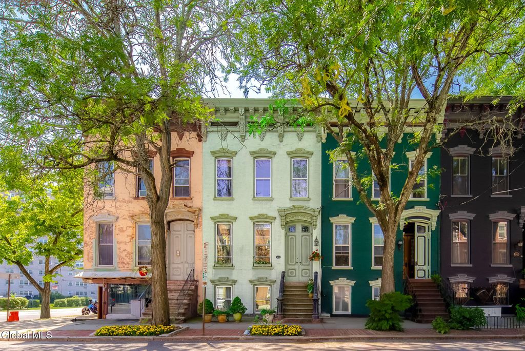 184 Elm Street, Albany, NY 12202