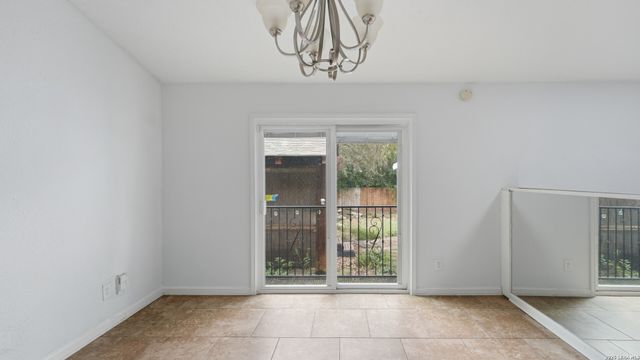 7214 Breeze Hollow, San Antonio, TX 78250