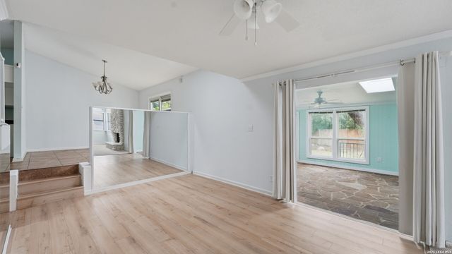 7214 Breeze Hollow, San Antonio, TX 78250