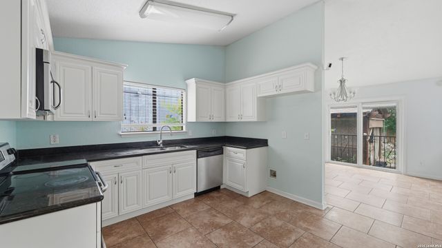 7214 Breeze Hollow, San Antonio, TX 78250