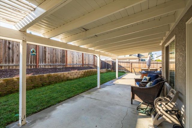 5303 Elgin Hills Way, Antelope, CA 95843