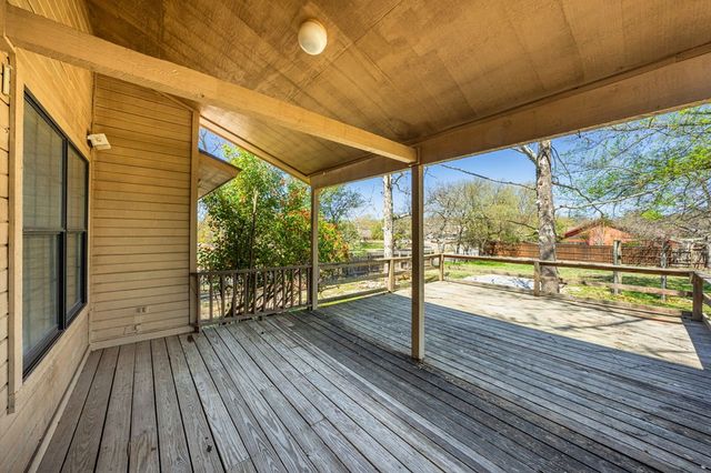 410 Methodist Encampment, Kerrville, TX 78028