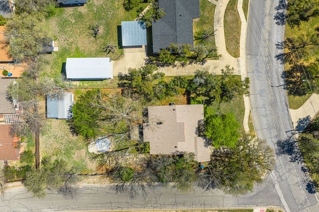 410 Methodist Encampment, Kerrville, TX 78028