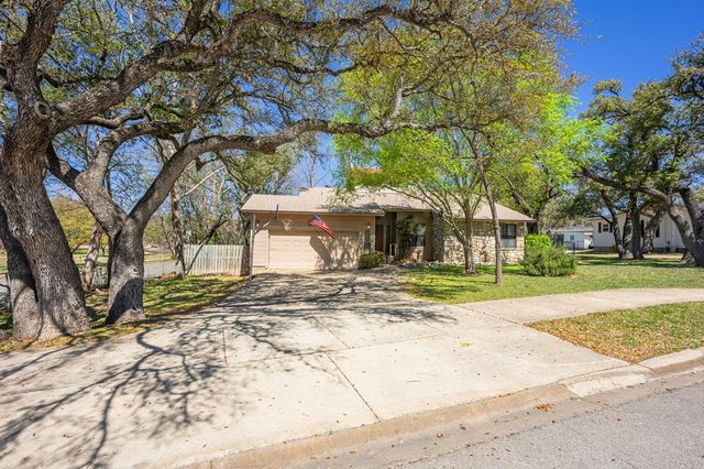 410 Methodist Encampment, Kerrville, TX 78028