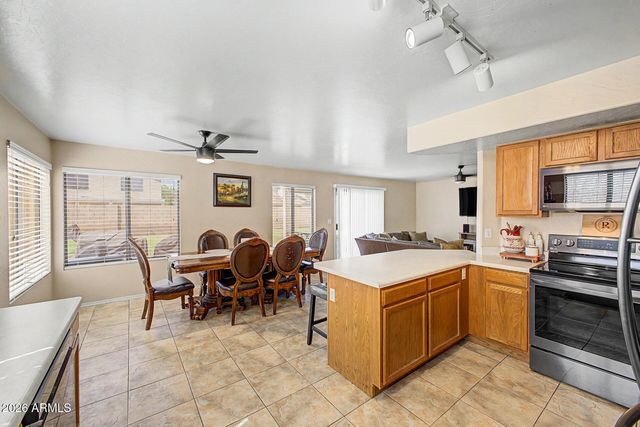 9304 W CAROL Avenue, Peoria, AZ 85345