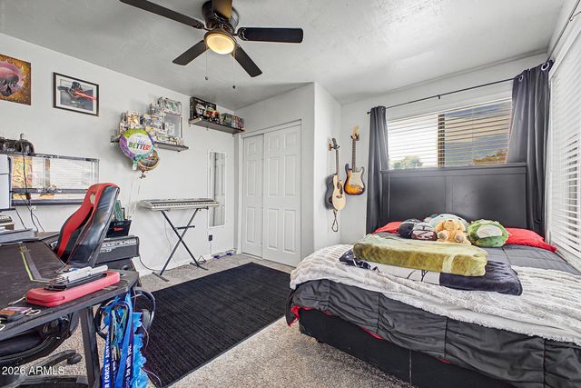 9304 W CAROL Avenue, Peoria, AZ 85345