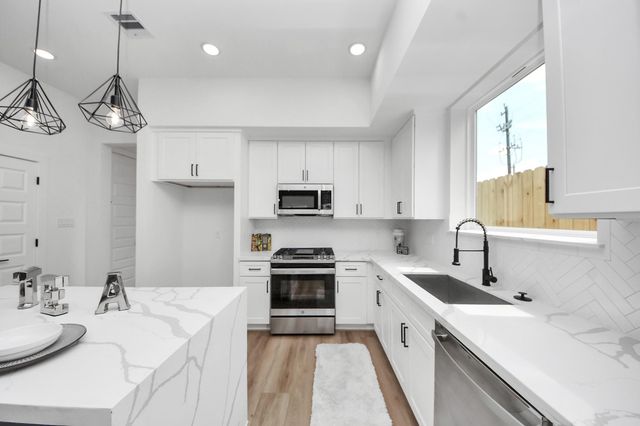 3118 Wentworth Street, Houston, TX 77004