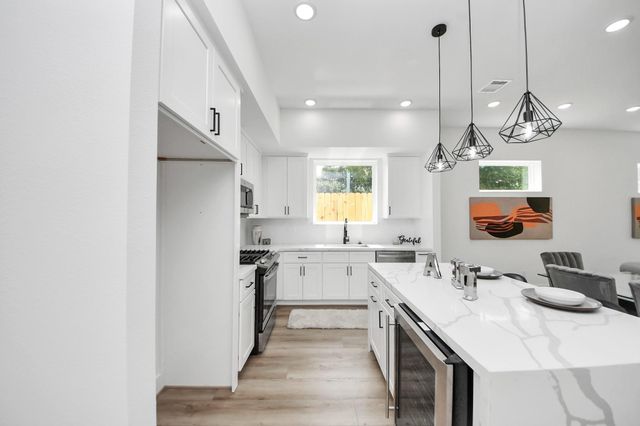 3118 Wentworth Street, Houston, TX 77004