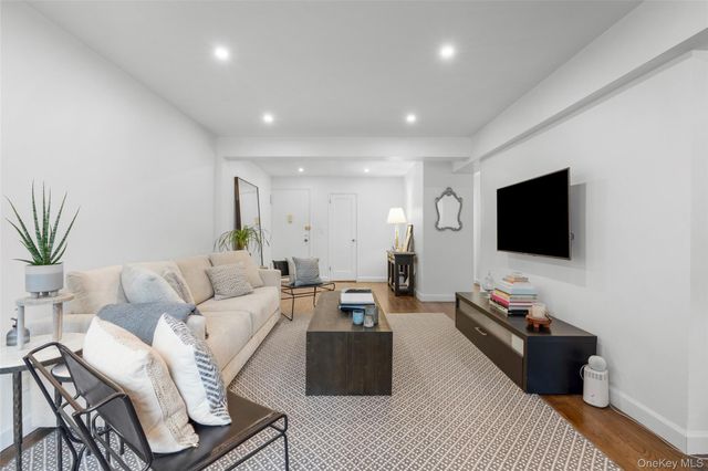 2390 Palisade Avenue 2B, Bronx, NY 10463