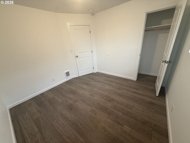 805 Se 6TH St, Pendleton, OR 97801